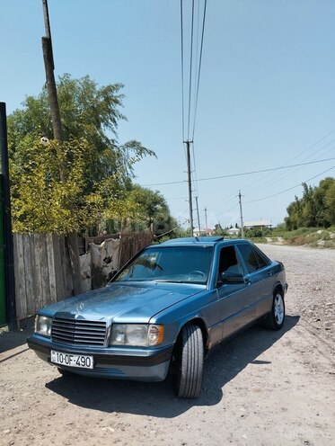 Mercedes 190 1988, 669,695 km - 2.0 l - Sabirabad