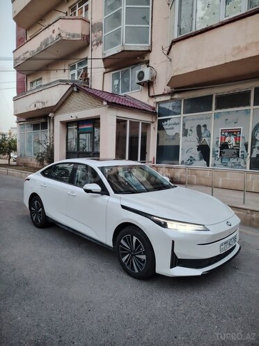 Changan Qiyuan A05 2025, 0 km - 1.5 l - Sumqayıt