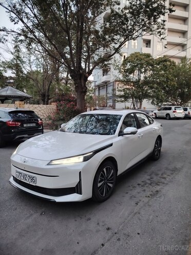 Changan Qiyuan A05 2025, 0 km - 1.5 l - Sumqayıt