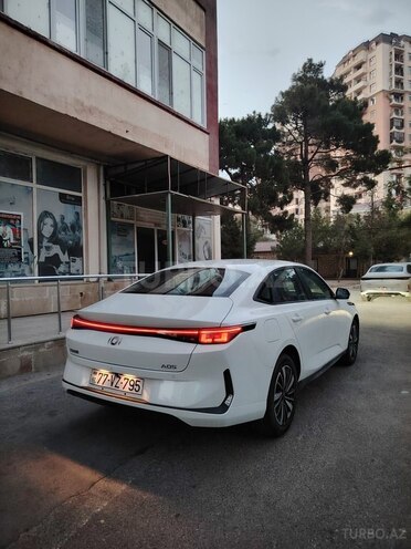 Changan Qiyuan A05 2025, 0 km - 1.5 l - Sumqayıt