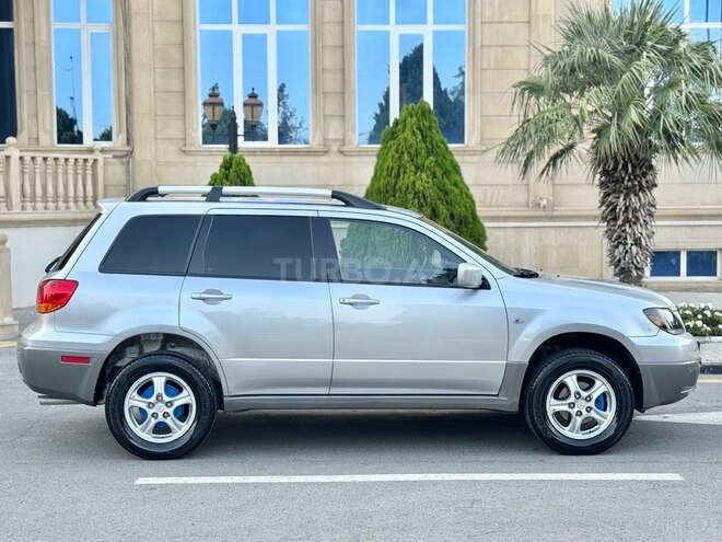 Mitsubishi Outlander 2002, 140,241 km - 2.4 l - Sumqayıt