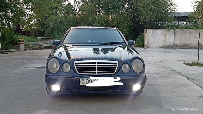 Mercedes E 220 d 2001, 580,063 km - 2.2 l - İmişli