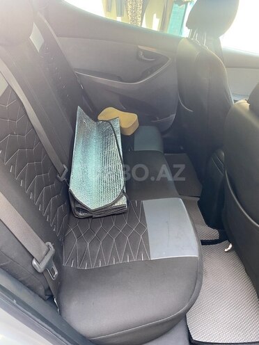 Hyundai Elantra 2011, 175,418 km - 1.8 л - Bakı
