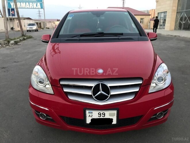 Mercedes B 180 2012, 143,000 km - 1.6 l - Sumqayıt