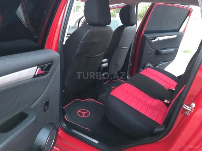 Mercedes B 180 2012, 143,000 km - 1.6 l - Sumqayıt