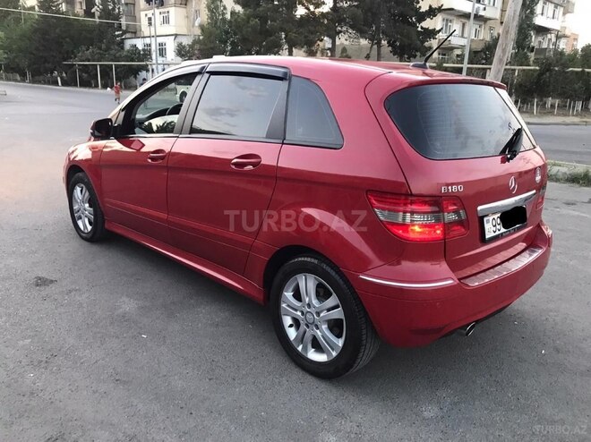 Mercedes B 180 2012, 143,000 km - 1.6 l - Sumqayıt