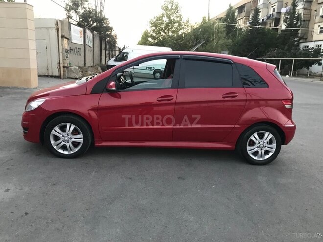 Mercedes B 180 2012, 143,000 km - 1.6 l - Sumqayıt