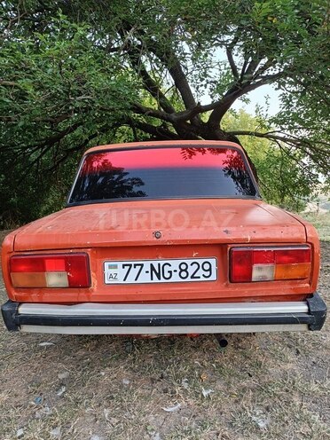 LADA (VAZ) 2105 1981, 299,999 km - 1.3 l - Şamaxı