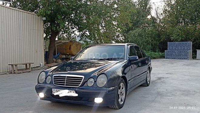Mercedes E 220 d 2001, 580,063 km - 2.2 l - İmişli
