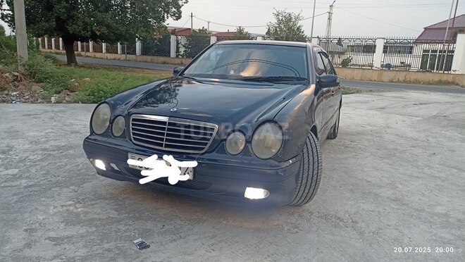 Mercedes E 220 d 2001, 580,063 km - 2.2 l - İmişli