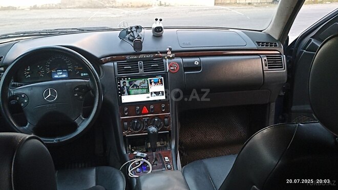 Mercedes E 220 d 2001, 580,063 km - 2.2 l - İmişli
