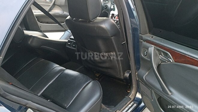 Mercedes E 220 d 2001, 580,063 km - 2.2 l - İmişli