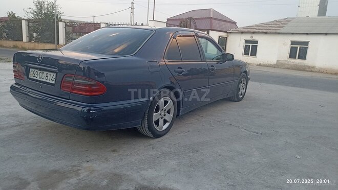Mercedes E 220 d 2001, 580,063 km - 2.2 l - İmişli
