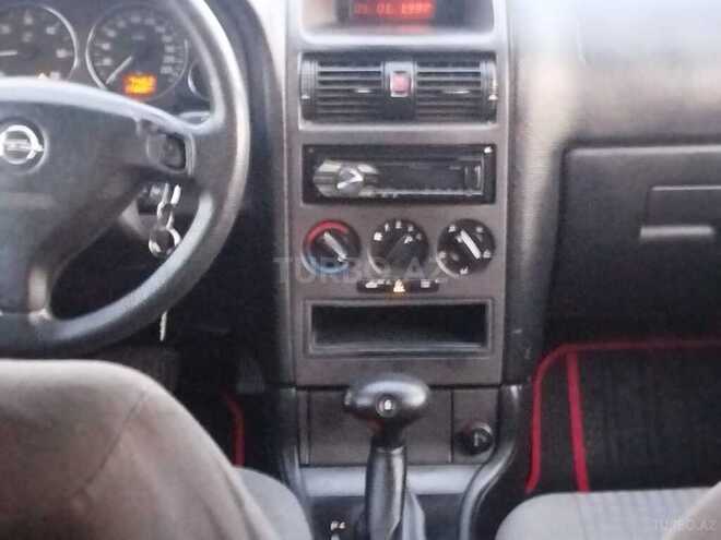 Opel Astra 2004, 211,245 km - 2.0 l - Bərdə