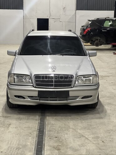 Mercedes C 220 d 2000, 378,583 km - 2.2 l - Bakı