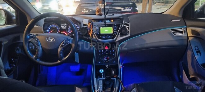Hyundai Elantra 2013, 176,300 km - 1.8 l - Bakı