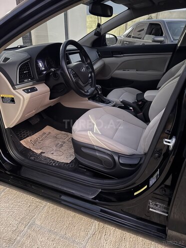 Hyundai Elantra 2018, 107,000 km - 2.0 л - Bakı
