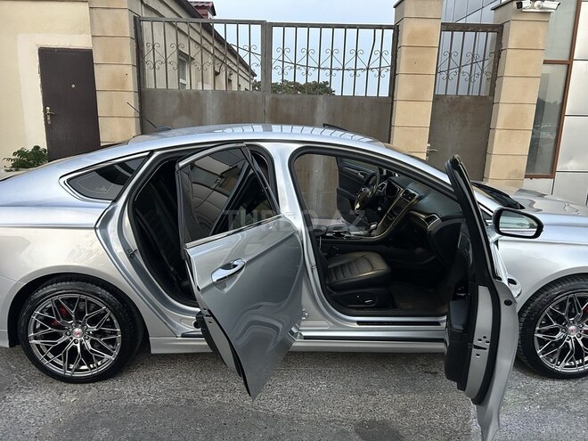 Ford Fusion (North America)-19