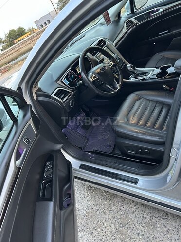 Ford Fusion (North America)-10