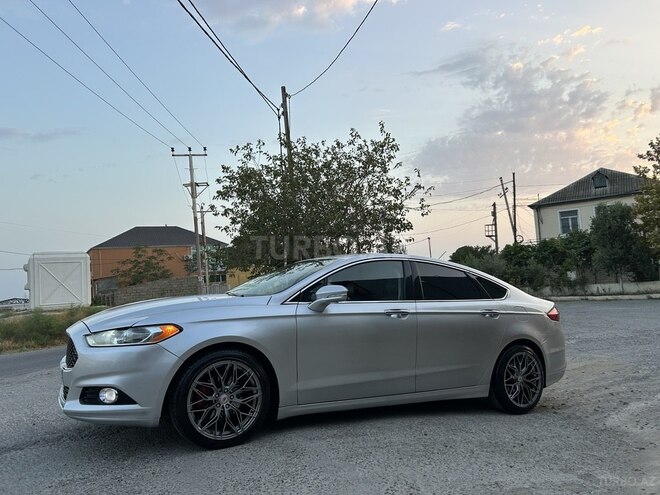 Ford Fusion (North America)-6