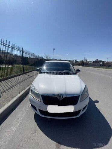 Skoda Fabia 2012, 392,681 km - 1.2 l - Bakı