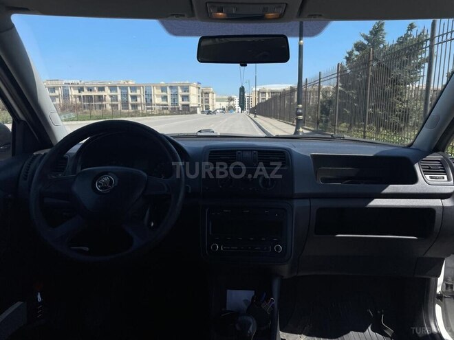 Skoda Fabia 2012, 392,681 km - 1.2 l - Bakı