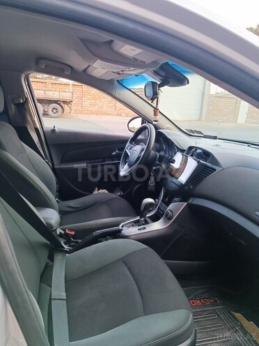 Chevrolet Cruze 2011, 331,011 km - 1.4 l - Sumqayıt