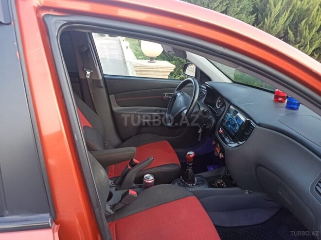 Kia Rio 2006, 170,000 km - 1.5 l - Şirvan