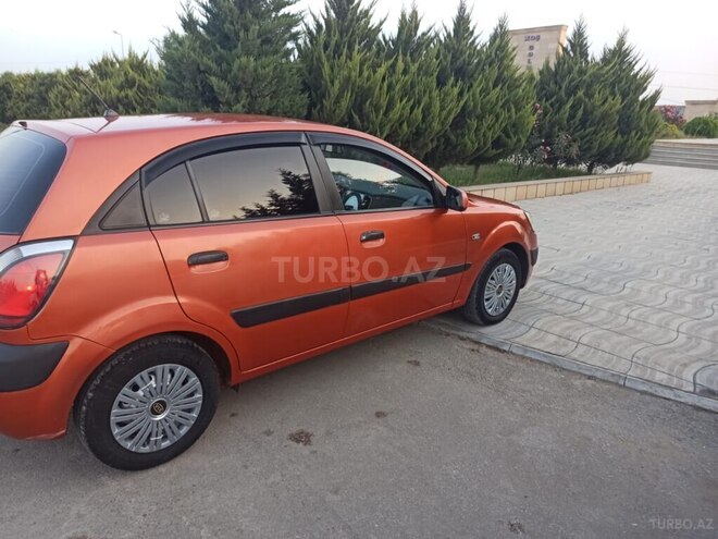 Kia Rio 2006, 170,000 km - 1.5 l - Şirvan