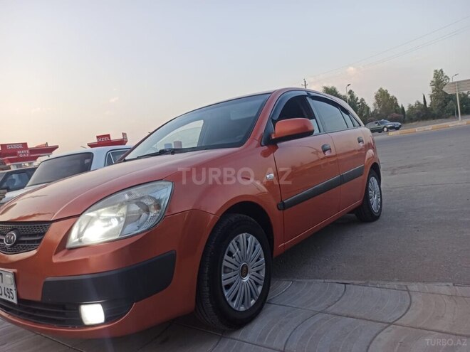 Kia Rio 2006, 170,000 km - 1.5 l - Şirvan