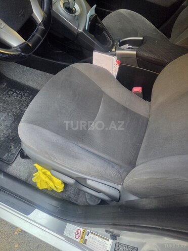 Toyota Prius-17