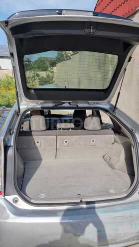 Toyota Prius-20