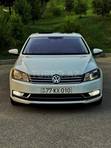 Volkswagen Passat 2012, 220,000 km - 1.8 l - Bakı