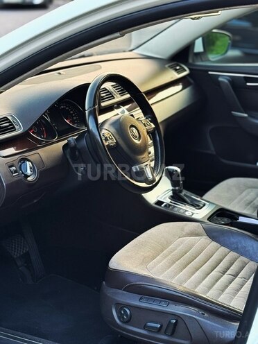 Volkswagen Passat 2012, 220,000 km - 1.8 l - Bakı
