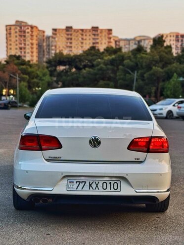 Volkswagen Passat 2012, 220,000 km - 1.8 l - Bakı
