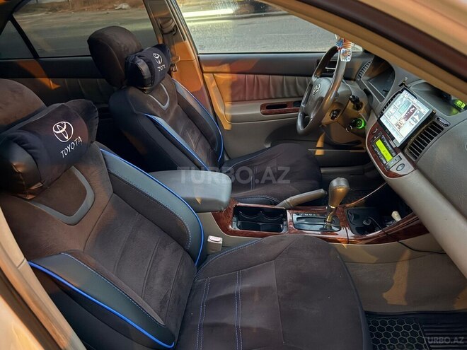 Toyota Camry 2004, 325,000 km - 3.0 l - Bakı