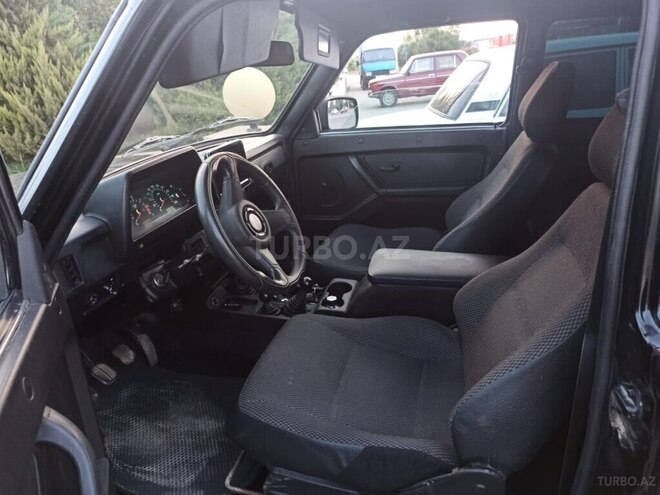 LADA (VAZ) Niva 2015, 20,000 km - 1.8 l - Şirvan