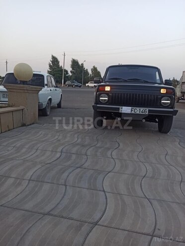 LADA (VAZ) Niva 2015, 20,000 km - 1.8 l - Şirvan