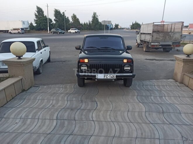 LADA (VAZ) Niva 2015, 20,000 km - 1.8 l - Şirvan