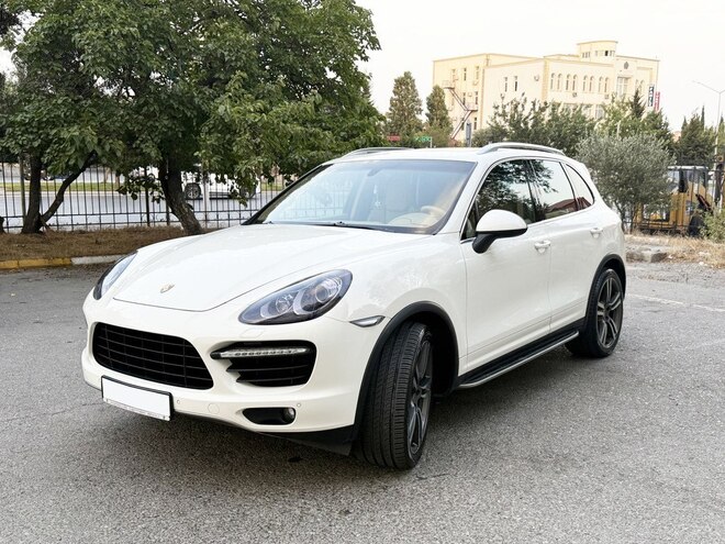 Porsche Cayenne S 2010, 35,000 km - 4.8 l - Bakı