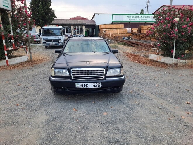 Mercedes C 180 2000, 350,000 km - 1.8 l - Lənkəran