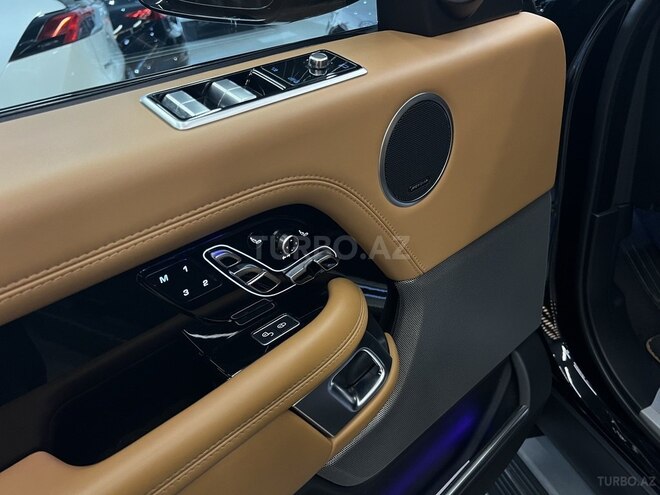 Land Rover Range Rover-21
