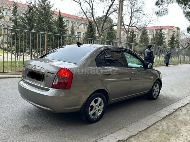 Hyundai Accent 2010, 451,751 km - 1.4 л - Sumqayıt