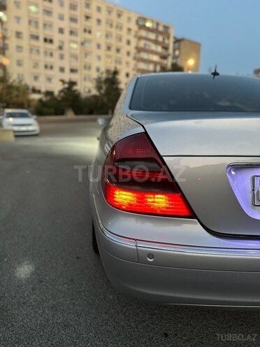 Mercedes E 220 d 2002, 482,300 km - 2.2 l - Bakı