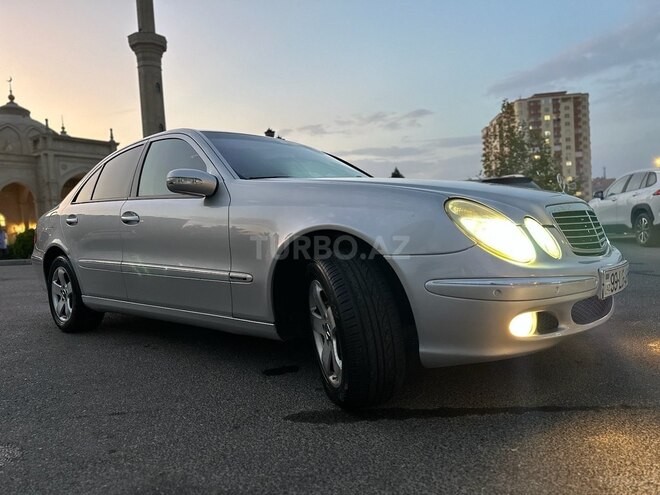Mercedes E 220 d 2002, 482,300 km - 2.2 l - Bakı