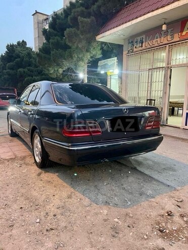 Mercedes E 220 d 2000, 370,000 km - 2.2 l - Bakı