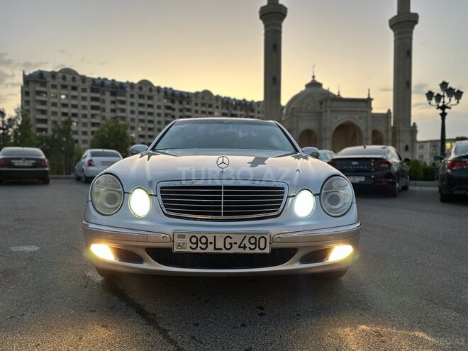 Mercedes E 220 d 2002, 482,300 km - 2.2 l - Bakı