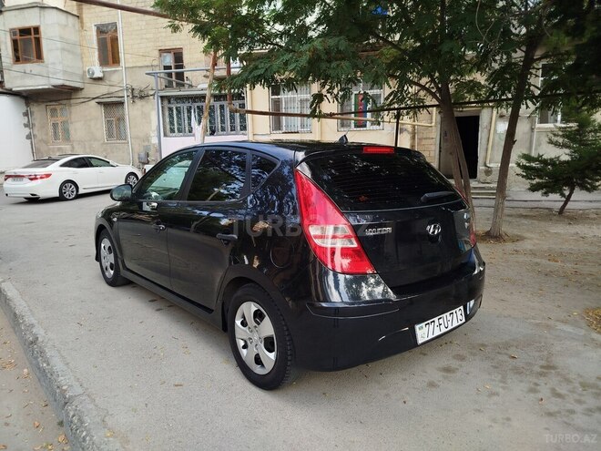 Hyundai i30 2010, 170,000 km - 1.4 l - Sumqayıt