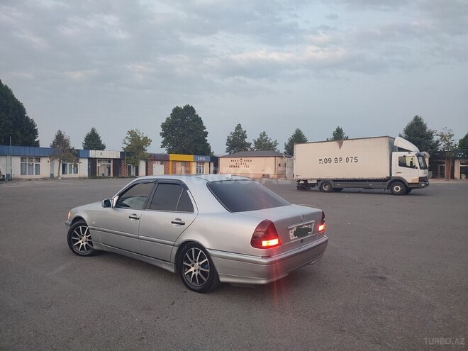 Mercedes C 220 d 1998, 380,450 km - 2.2 л - Bərdə