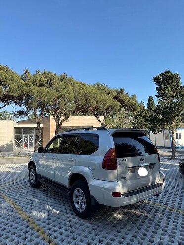 Toyota Land Cruiser Prado 2009, 270,000 km - 2.7 л - Bakı